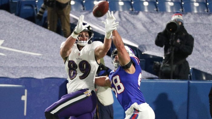 Milano breaks up a pass intended for the Ravens' Mark Andrews.